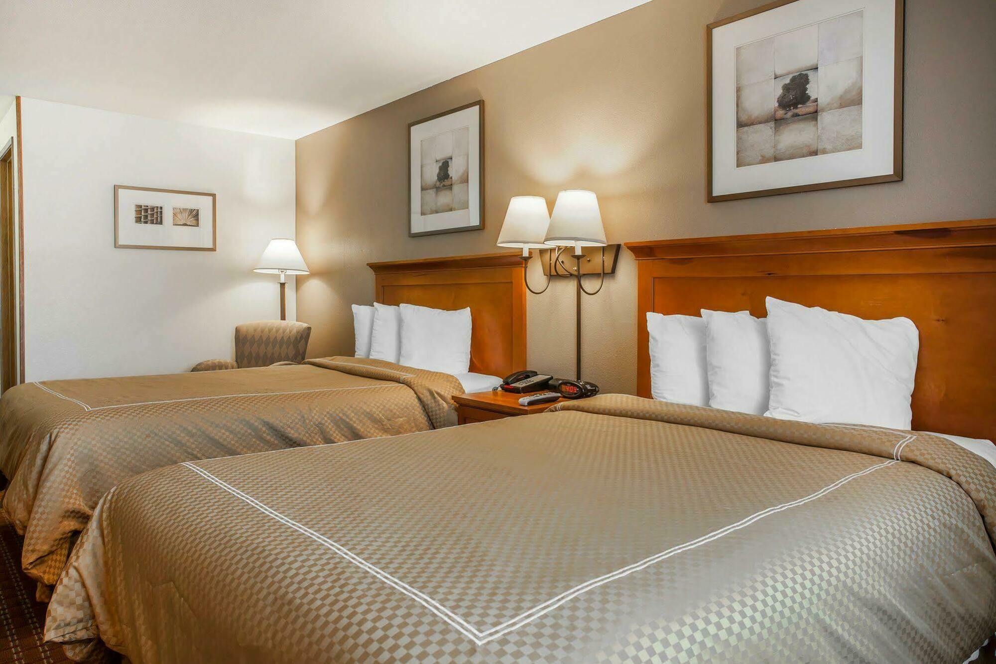 Econo Lodge Federal Way Εξωτερικό φωτογραφία